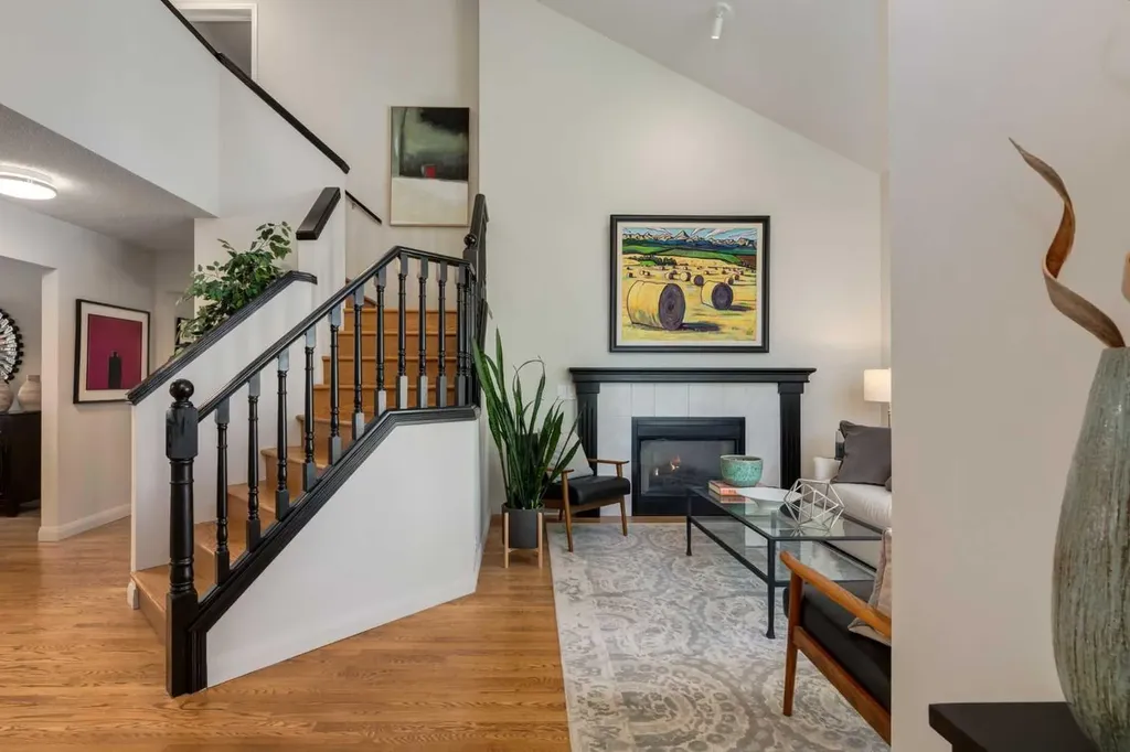 37 Douglasview Circle SE Calgary AB T2Z 2P4