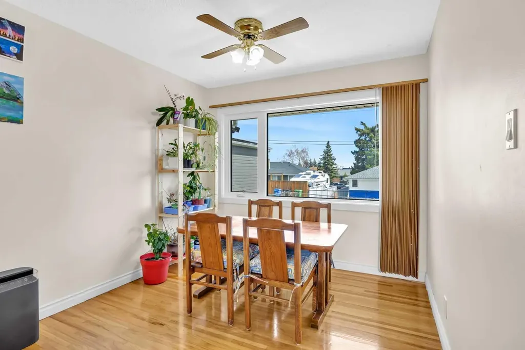 5008 2 Street NW Calgary AB t2k0z3