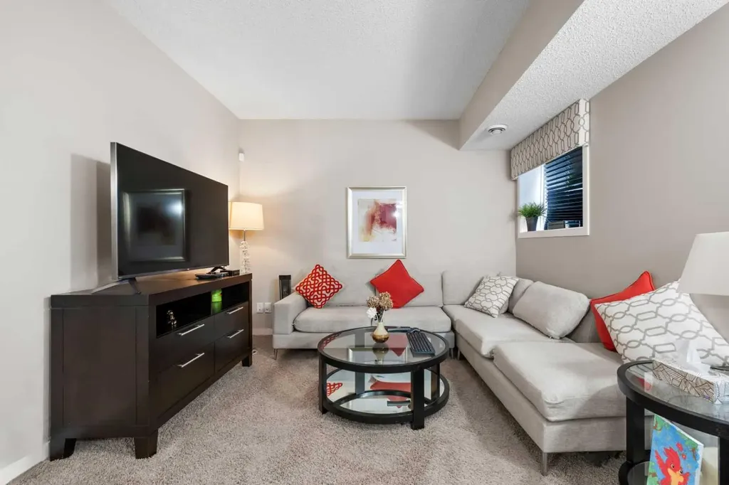 26 Walden Court SE Calgary AB T2X 0N8
