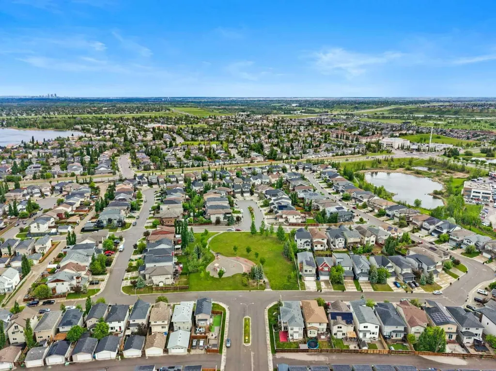 26 Walden Court SE Calgary AB T2X 0N8