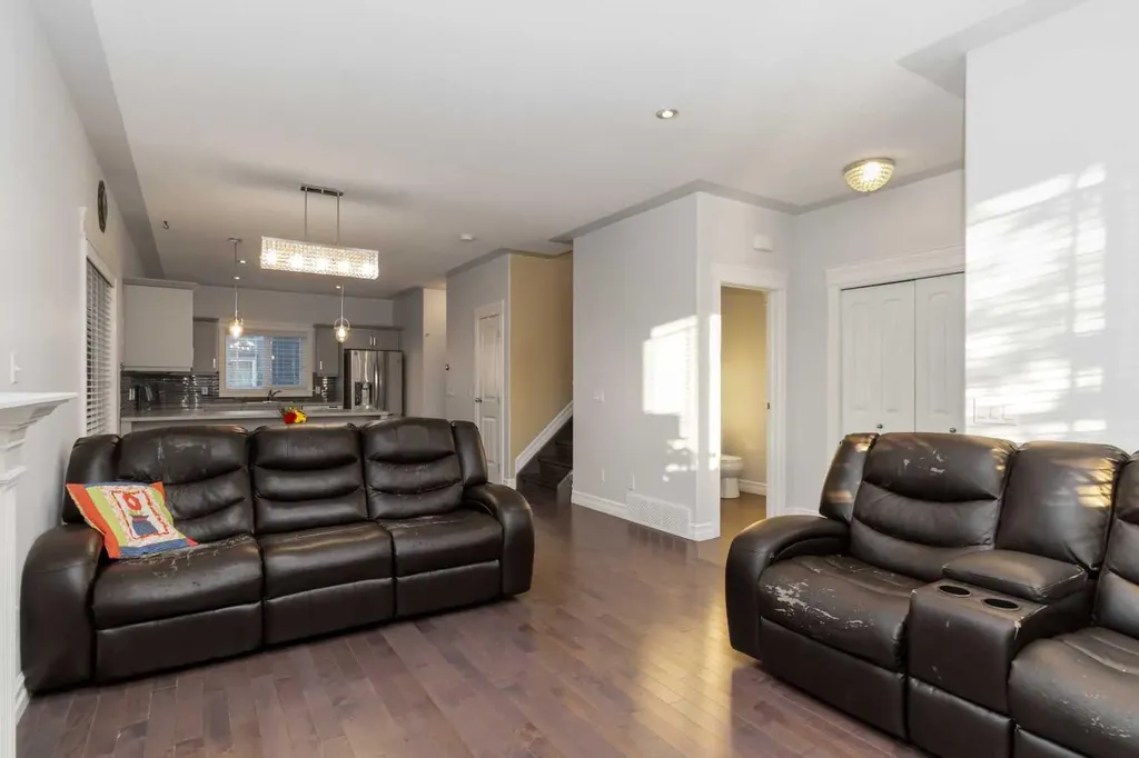104 Collicott Drive Fort Mcmurray AB T9K 2W8