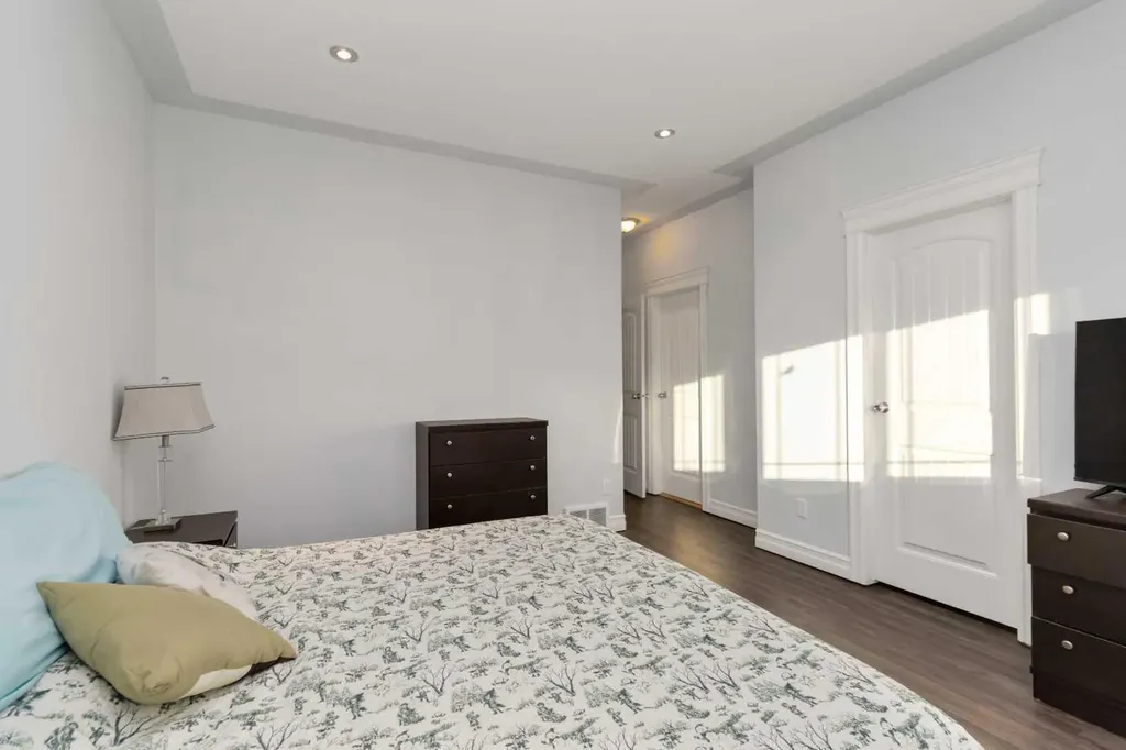 104 Collicott Drive Fort Mcmurray AB T9K 2W8