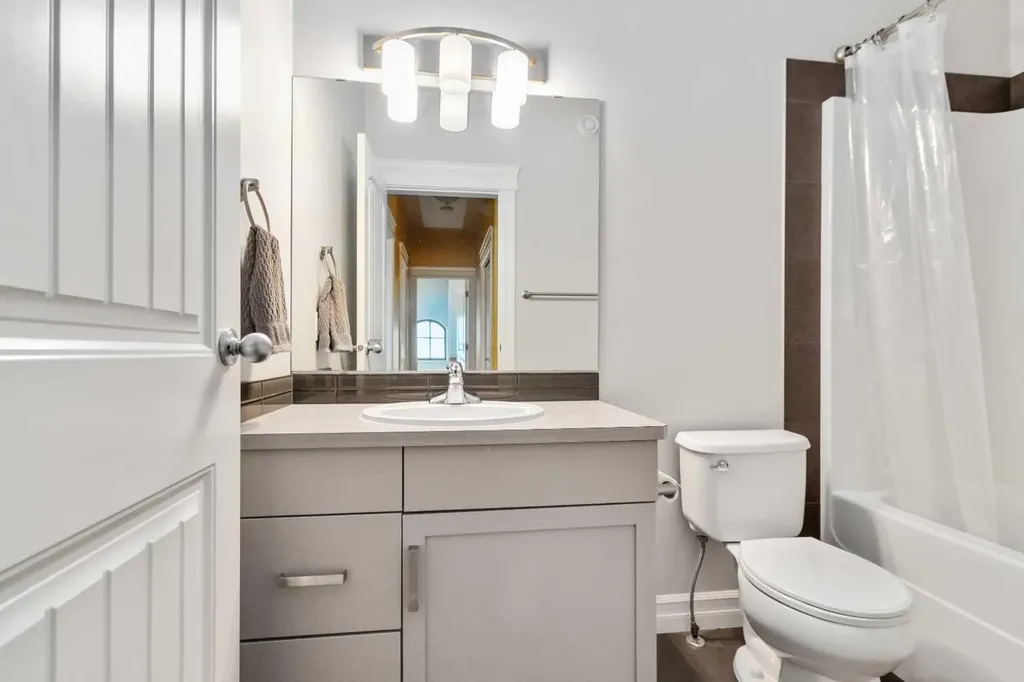 104 Collicott Drive Fort Mcmurray AB T9K 2W8