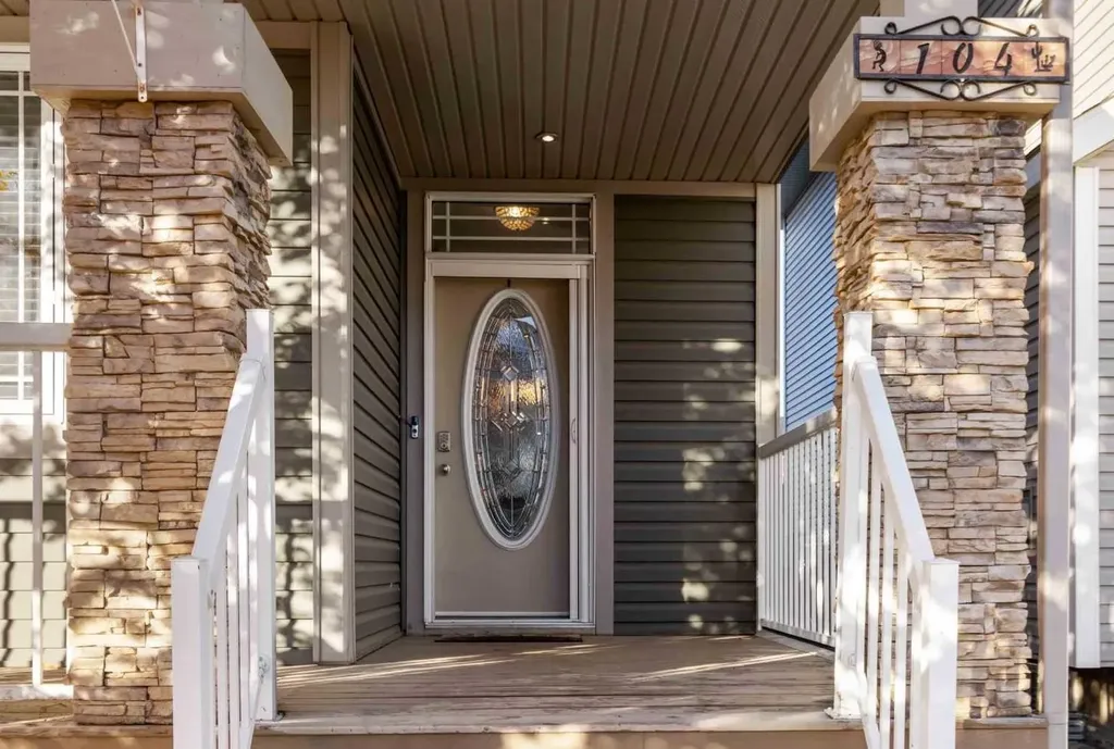 104 Collicott Drive Fort Mcmurray AB T9K 2W8