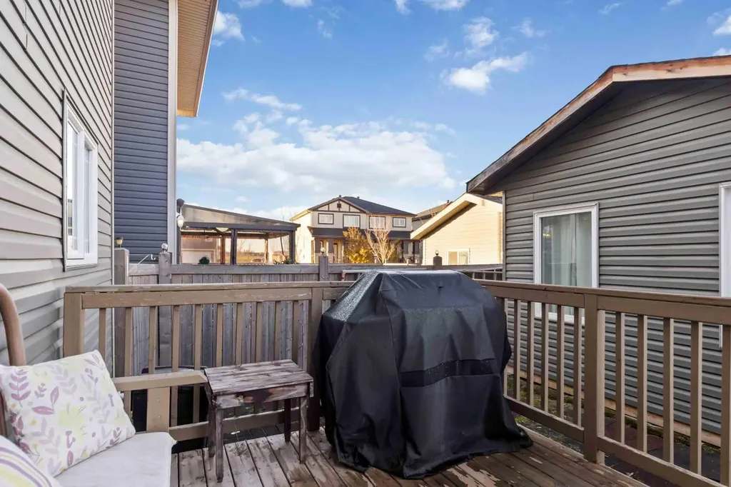 104 Collicott Drive Fort Mcmurray AB T9K 2W8
