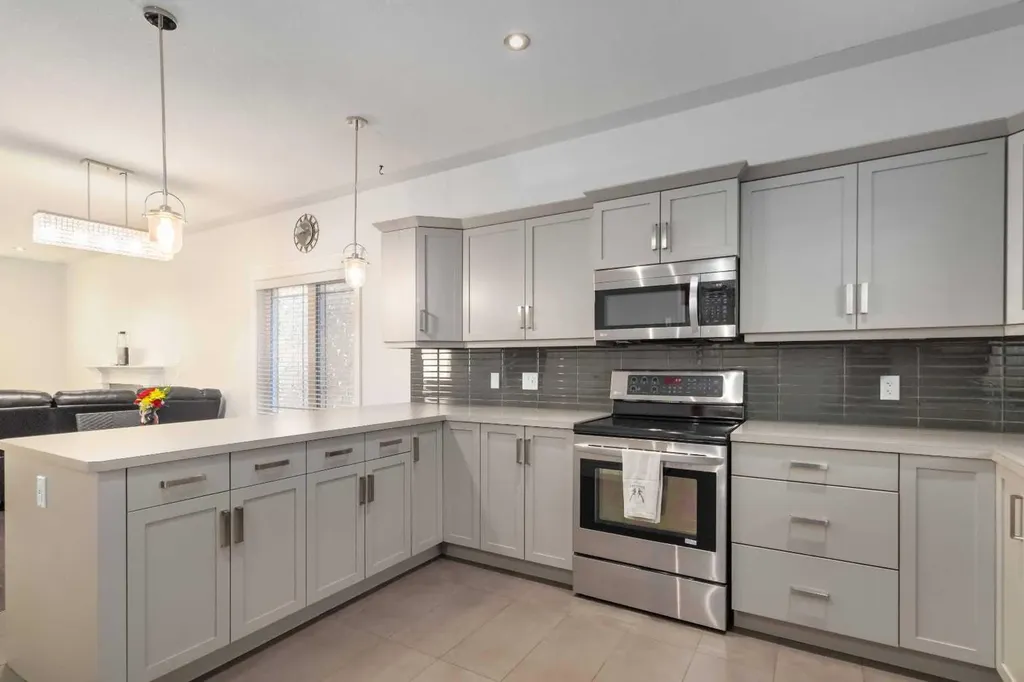 104 Collicott Drive Fort Mcmurray AB T9K 2W8