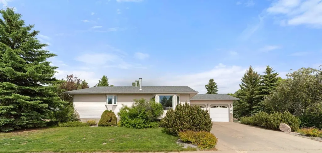 5403 64 Street Camrose AB T4V 4L7