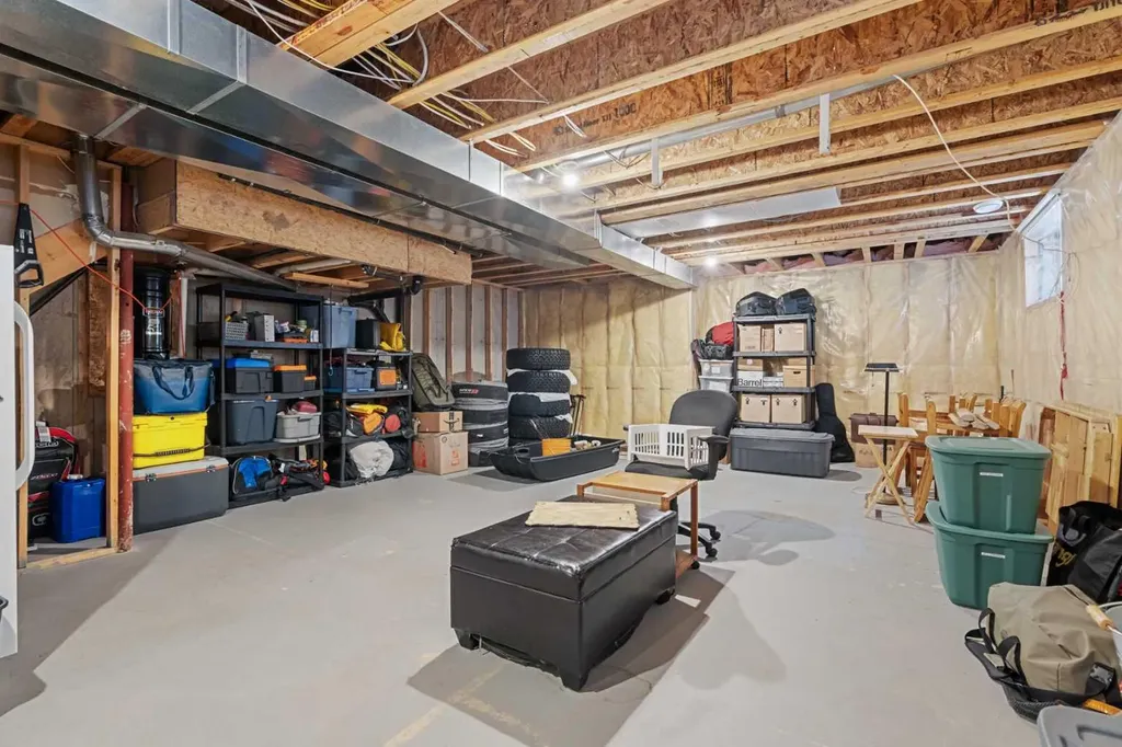 514 22 Avenue NE Calgary AB T2E 1T9