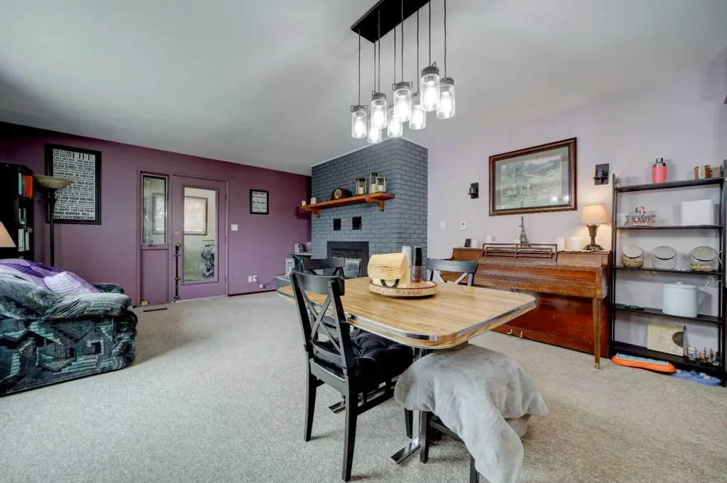 844 Foothills Avenue Pincher Creek AB T0K 1W0