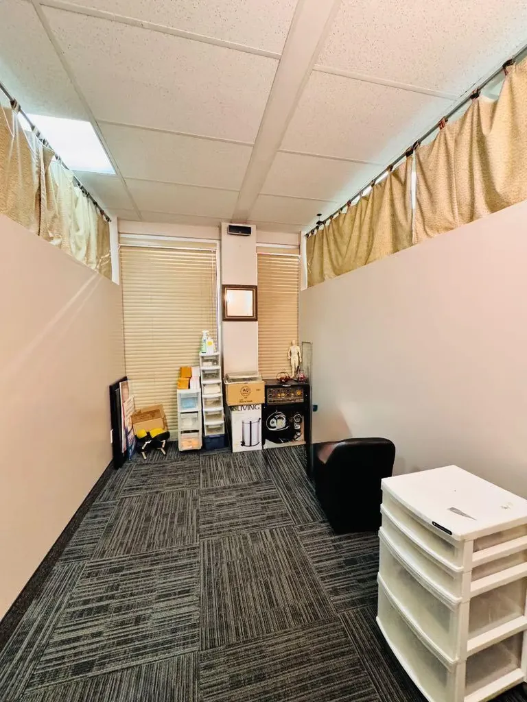 328 Centre Street SE Calgary AB T2P 0S4