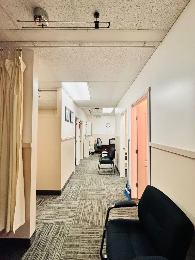 328 Centre Street SE Calgary AB T2P 0S4