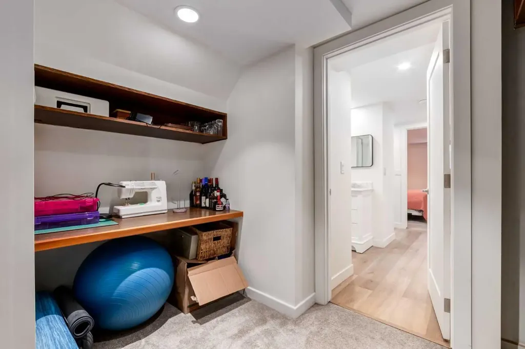 9559 Assiniboine Road SE Calgary AB T2J0Z5
