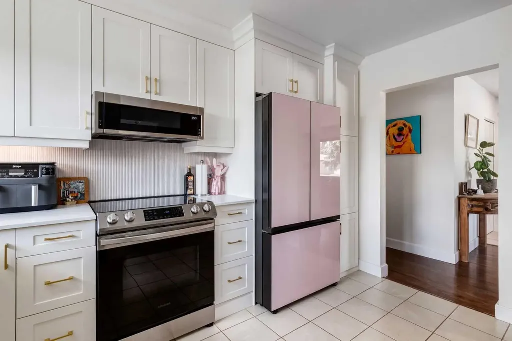 9559 Assiniboine Road SE Calgary AB T2J0Z5
