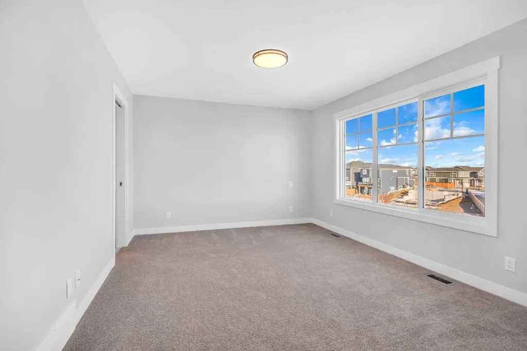 239 Chelsea Park Chestermere AB T1X 2V3