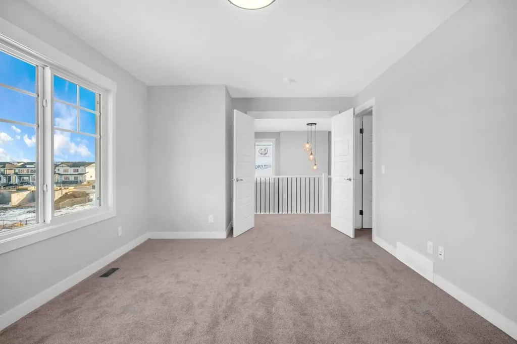 239 Chelsea Park Chestermere AB T1X 2V3