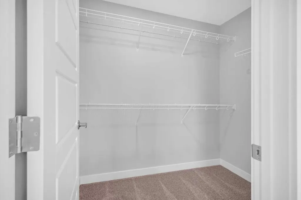 239 Chelsea Park Chestermere AB T1X 2V3