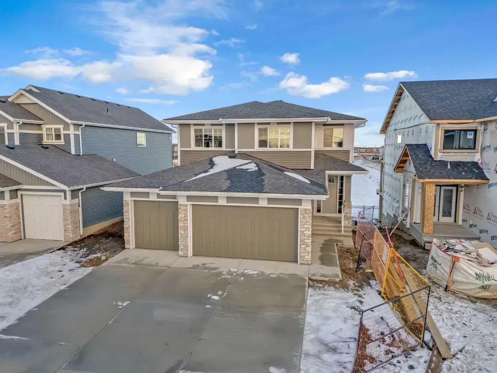 239 Chelsea Park Chestermere AB T1X 2V3