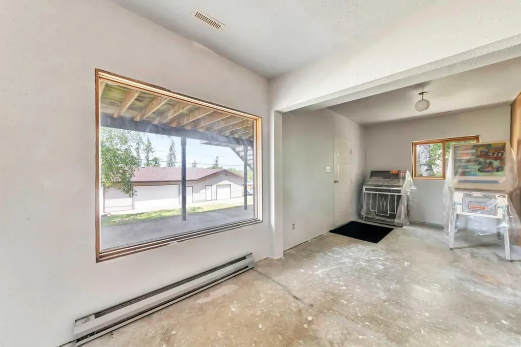 113 2 Avenue Loon Lake SK S0M 1L0