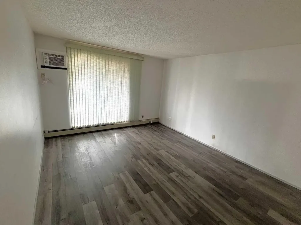 440 Columbia Boulevard W Lethbridge AB T1K 5R4