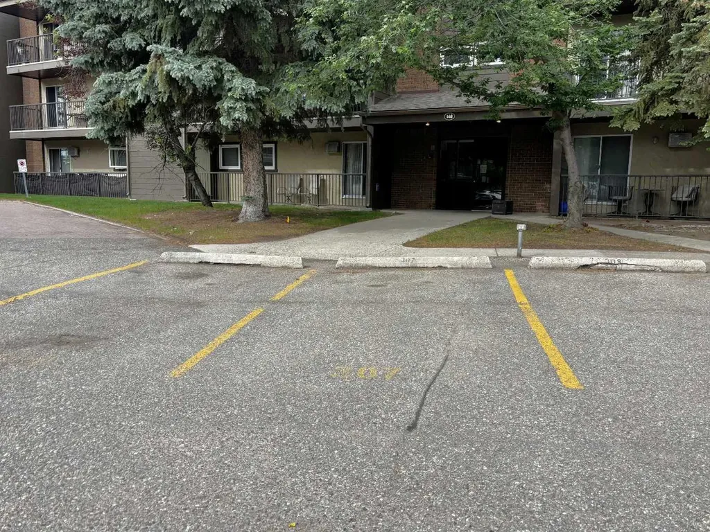 440 Columbia Boulevard W Lethbridge AB T1K 5R4