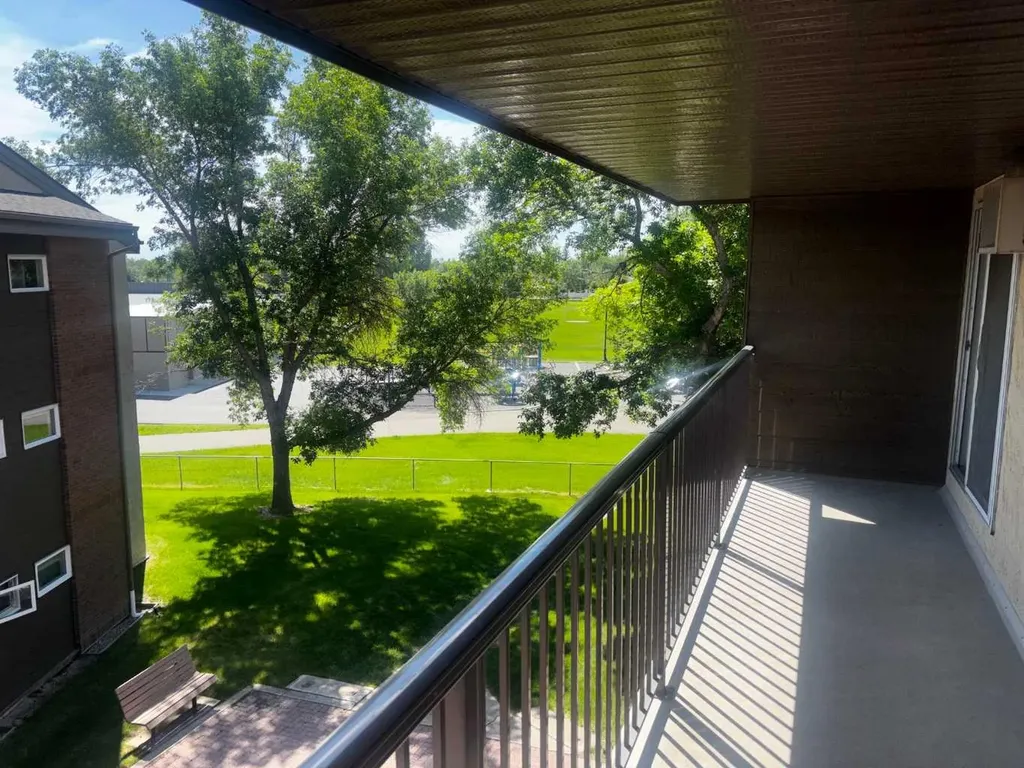 440 Columbia Boulevard W Lethbridge AB T1K 5R4
