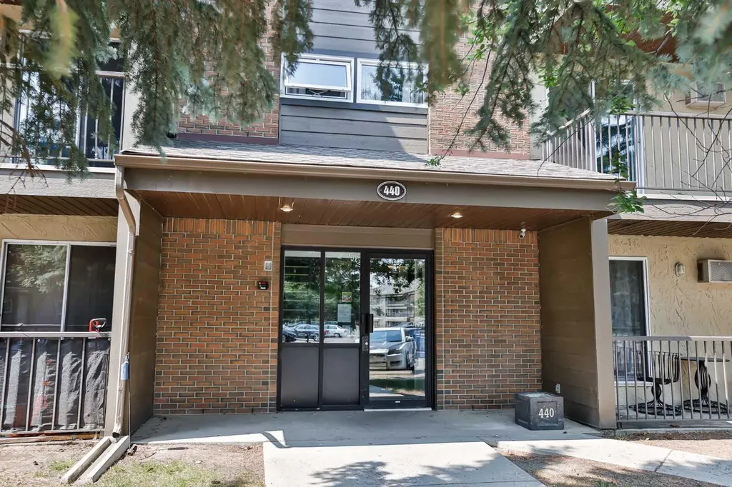 440 Columbia Boulevard W Lethbridge AB T1K 5R4