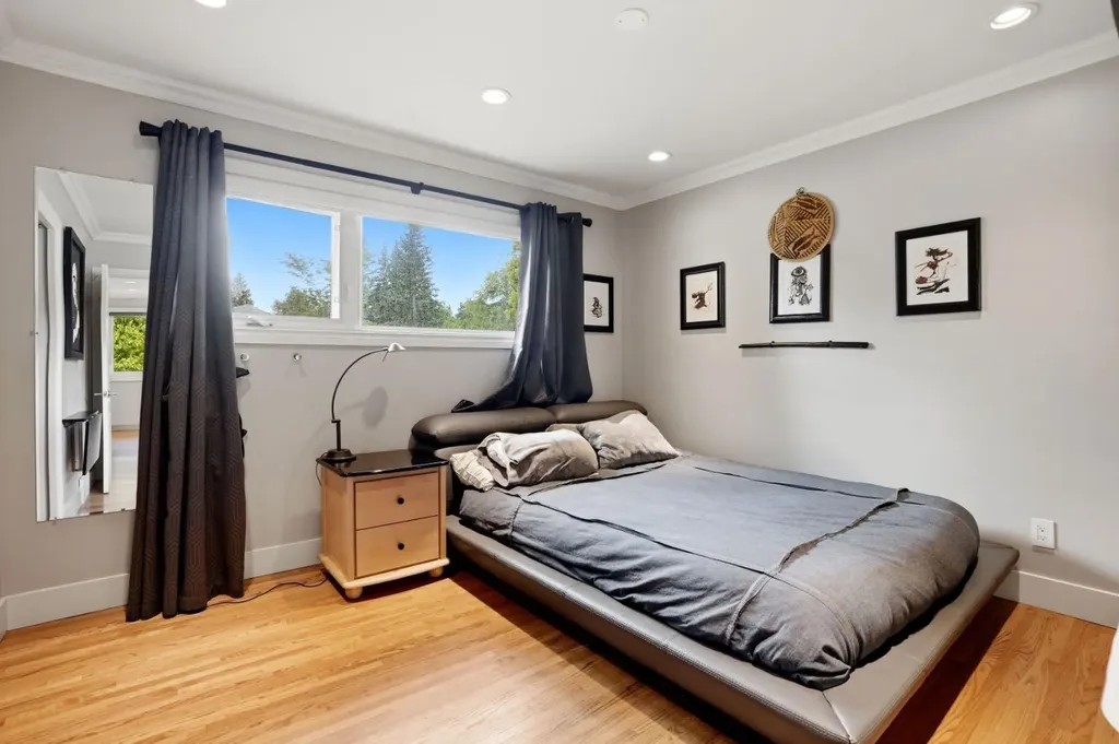 1508 Windsor Street NW Calgary AB T2N3X3