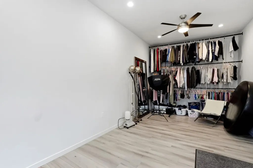 1508 Windsor Street NW Calgary AB T2N3X3