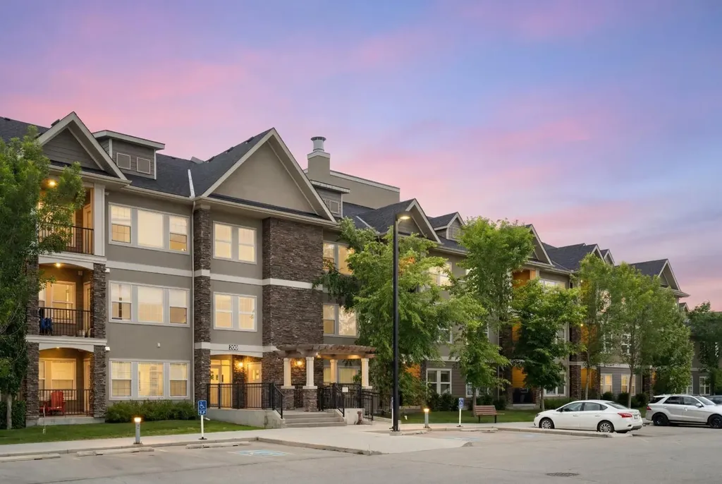 200 Cranfield Common SE Calgary AB T3M 1S2