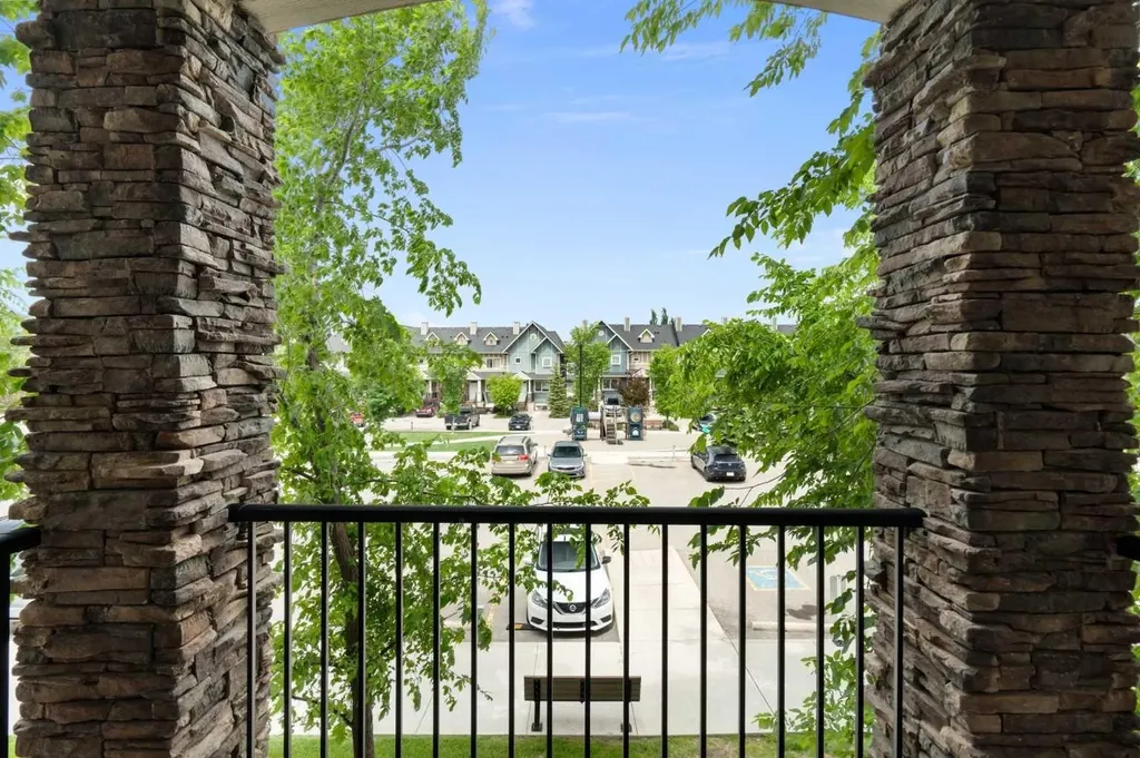 200 Cranfield Common SE Calgary AB T3M 1S2