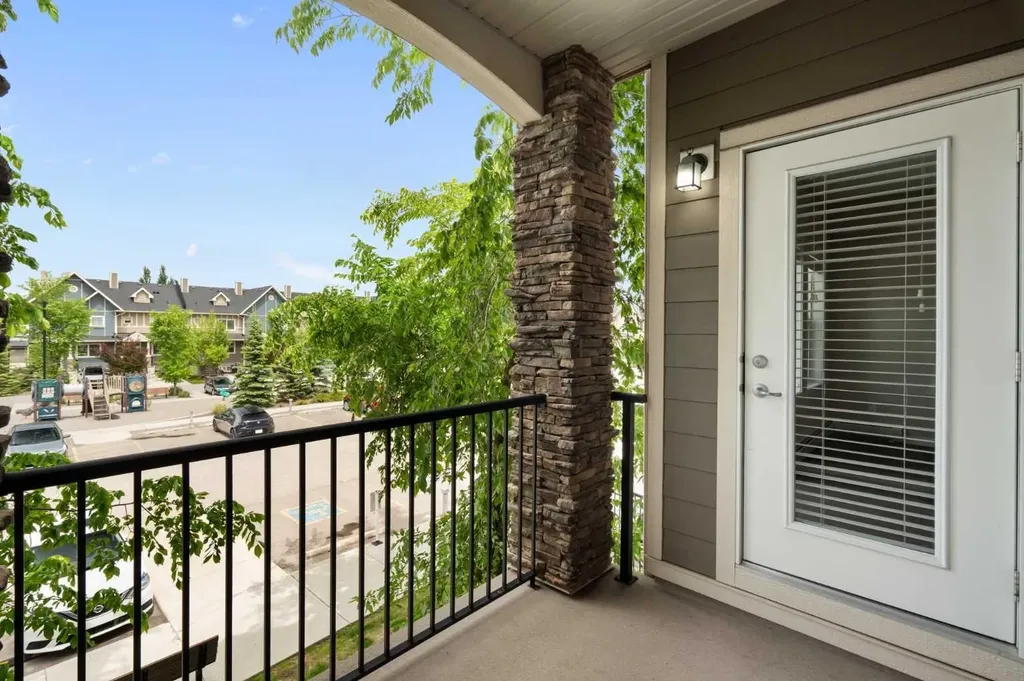 200 Cranfield Common SE Calgary AB T3M 1S2