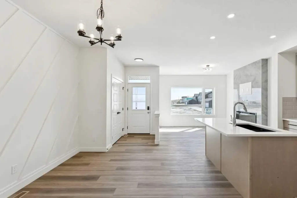 240 Layton Link SE Airdrie AB T4A 3R7