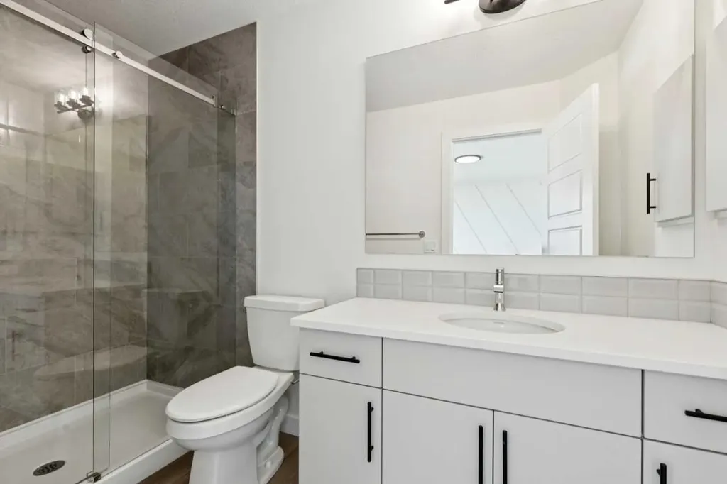 240 Layton Link SE Airdrie AB T4A 3R7