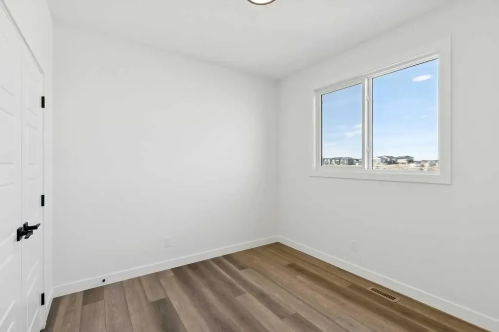 240 Layton Link SE Airdrie AB T4A 3R7