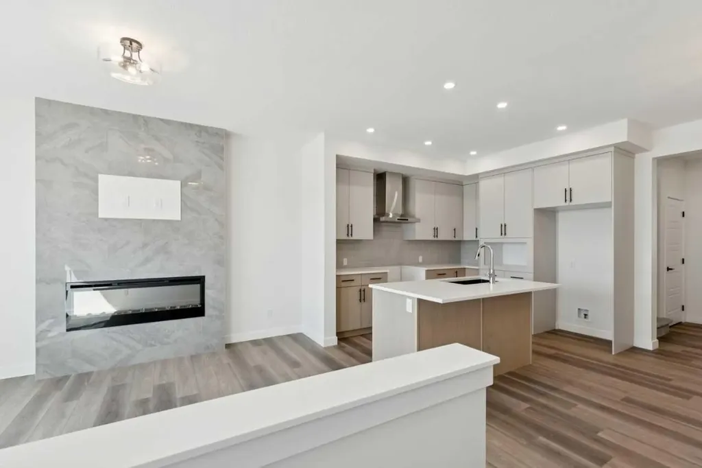 240 Layton Link SE Airdrie AB T4A 3R7