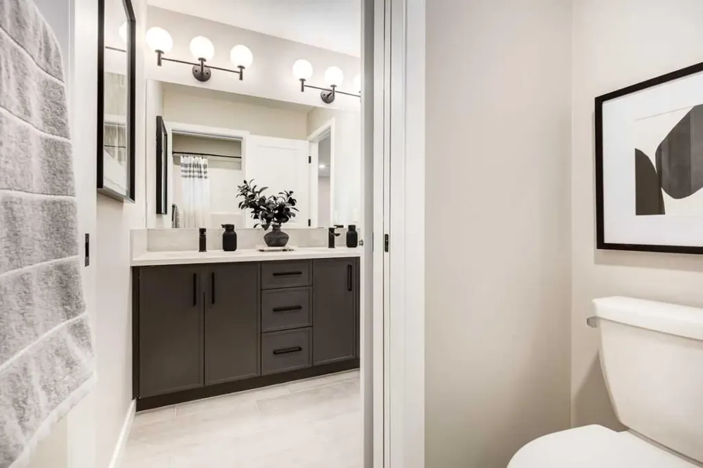 181 Rangeview Path SE Calgary AB T3S 0W3