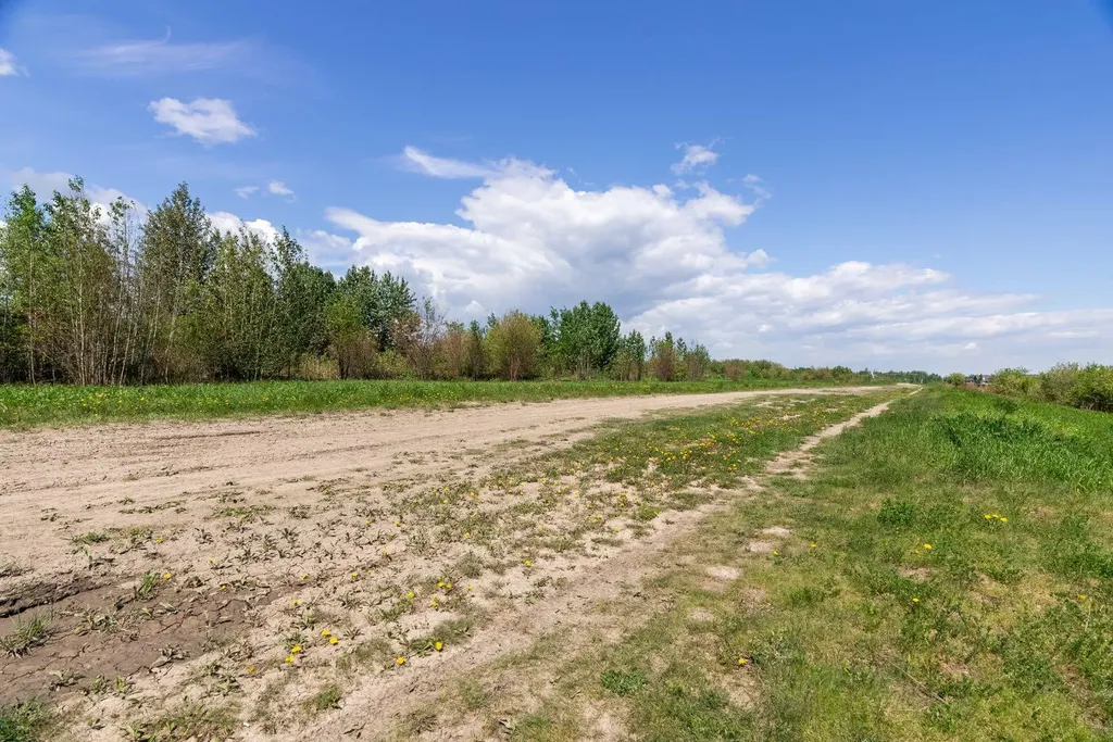 373 Mckinlay Crescent Fort Mcmurray AB T9H2P9