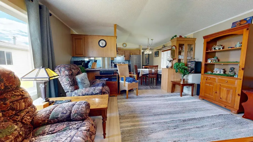 12201 98 Street Grande Prairie AB T8V 7M7