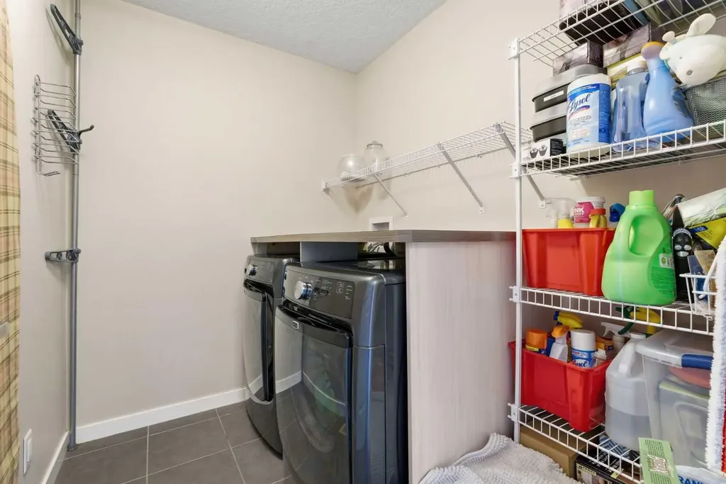 52 Walden Green SE Calgary AB T2X 0Z4