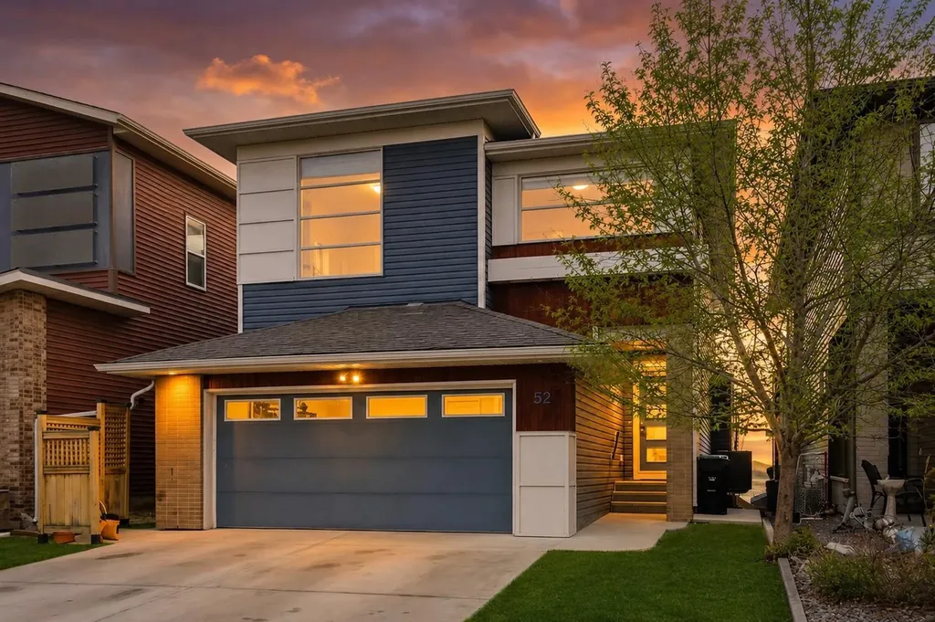 52 Walden Green SE Calgary AB T2X 0Z4
