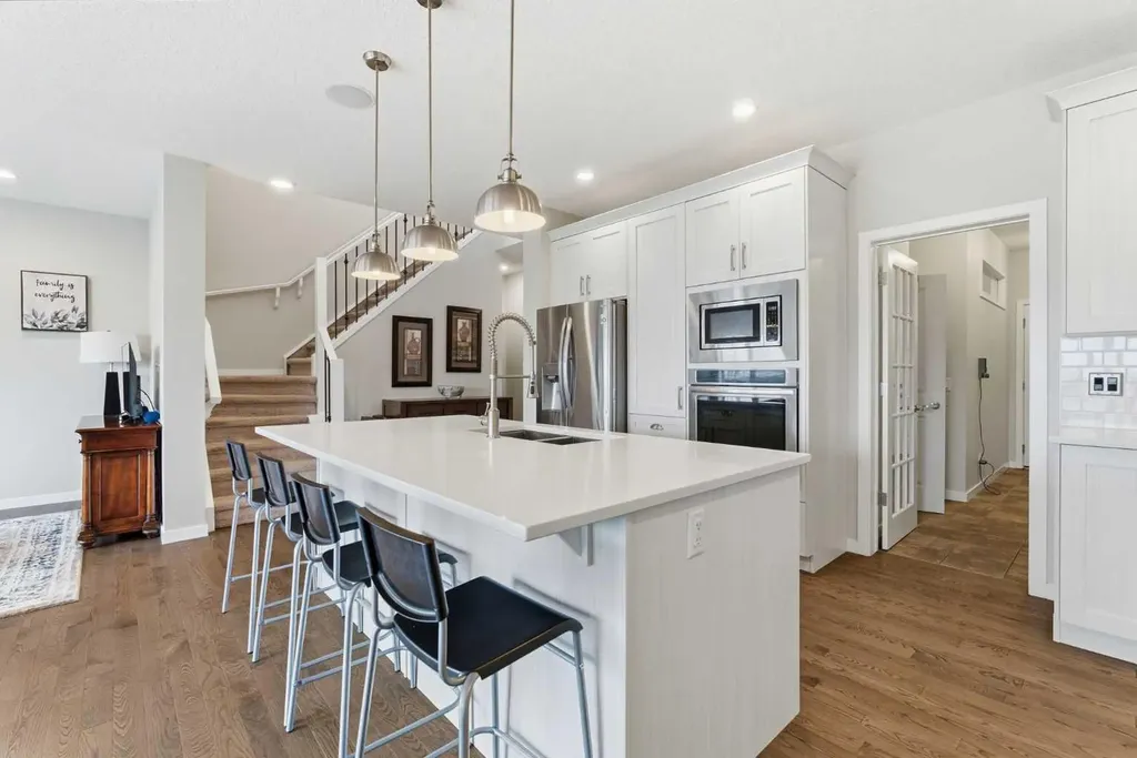 52 Walden Green SE Calgary AB T2X 0Z4