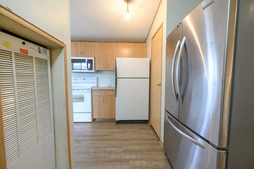55011 714 Township Grande Prairie AB T8X 4A9