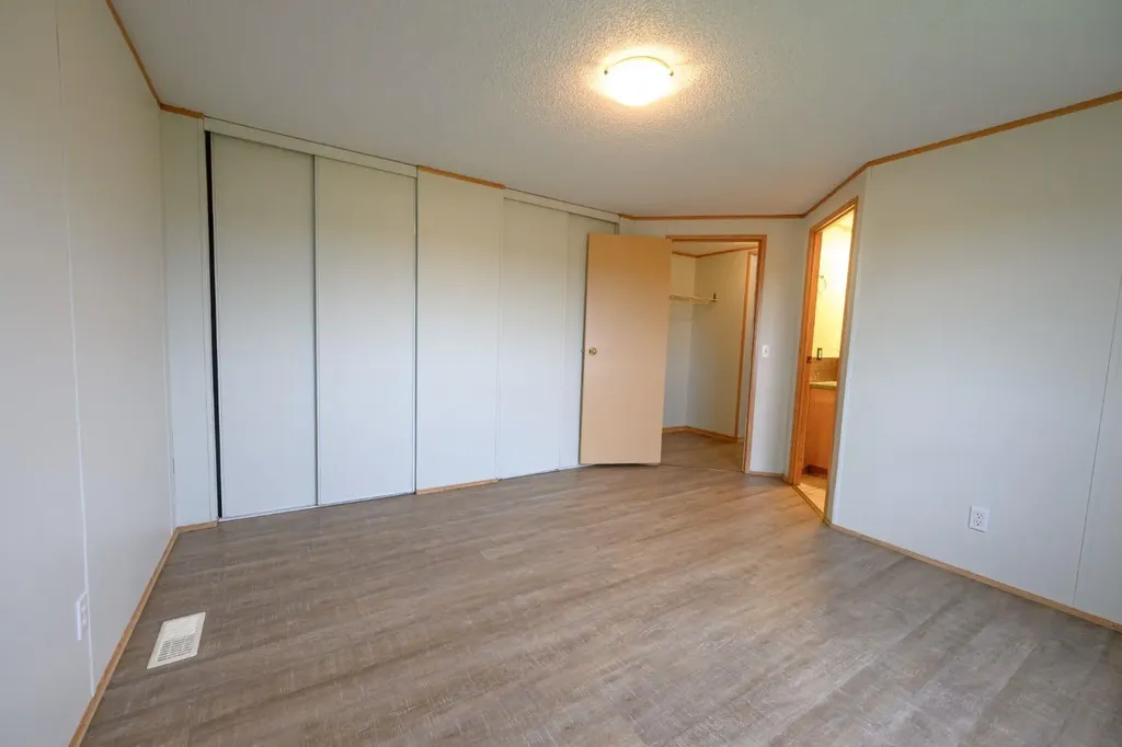 55011 714 Township Grande Prairie AB T8X 4A9