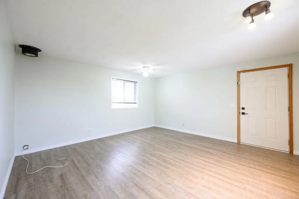 55011 714 Township Grande Prairie AB T8X 4A9