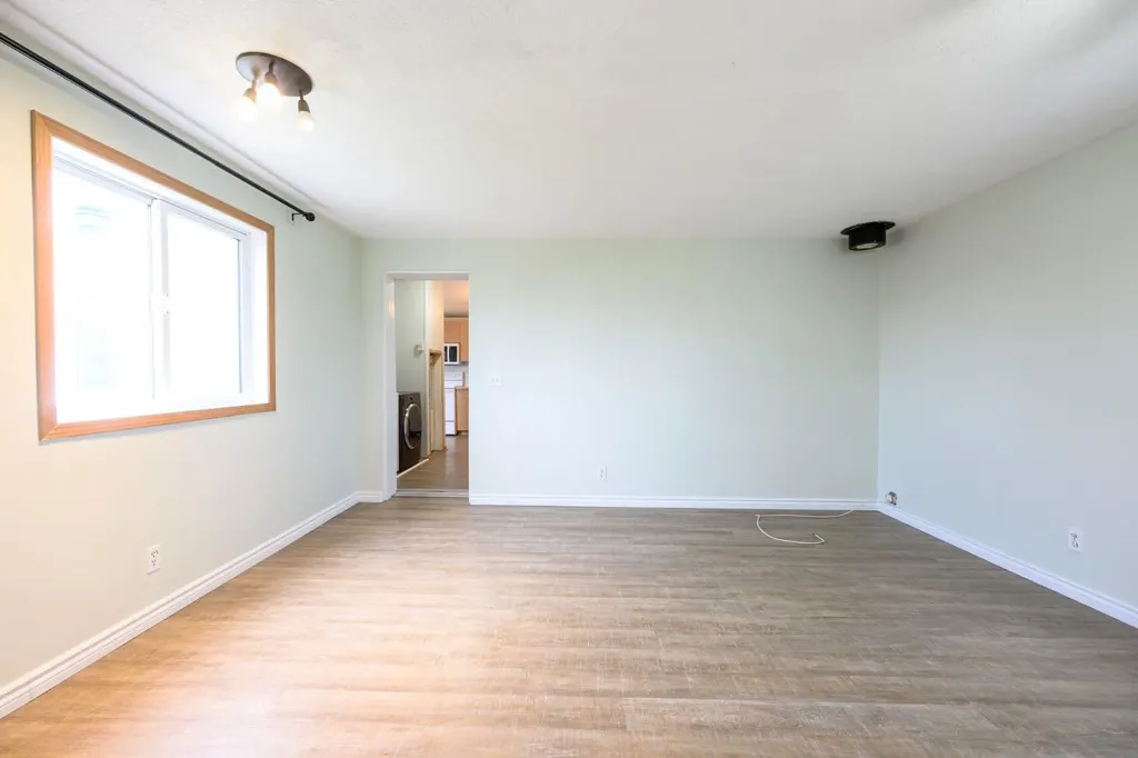 55011 714 Township Grande Prairie AB T8X 4A9