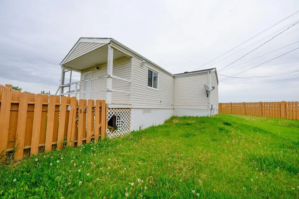 55011 714 Township Grande Prairie AB T8X 4A9