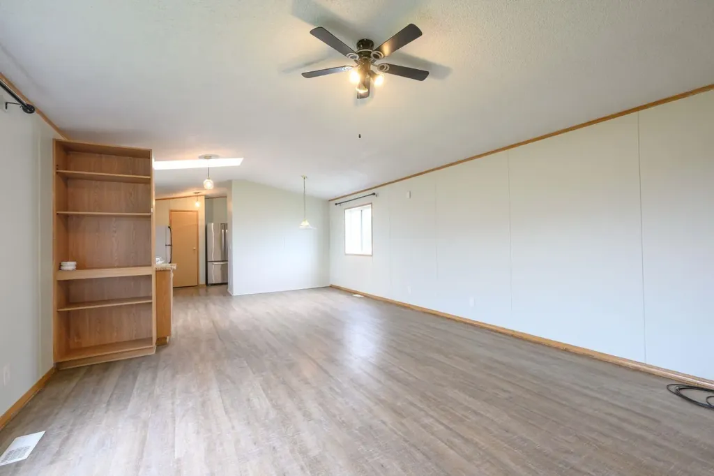 55011 714 Township Grande Prairie AB T8X 4A9
