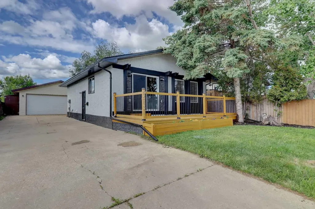 9513 120 Avenue Grande Prairie AB T8V4R1