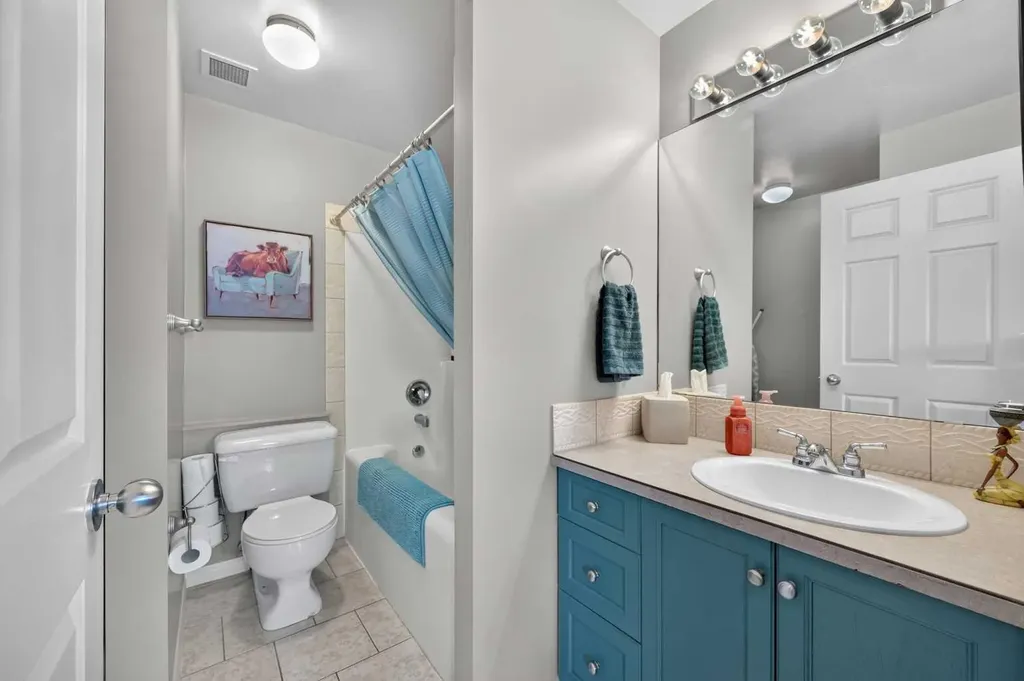 1507 Centre A Street NE Calgary AB T2E2Z8