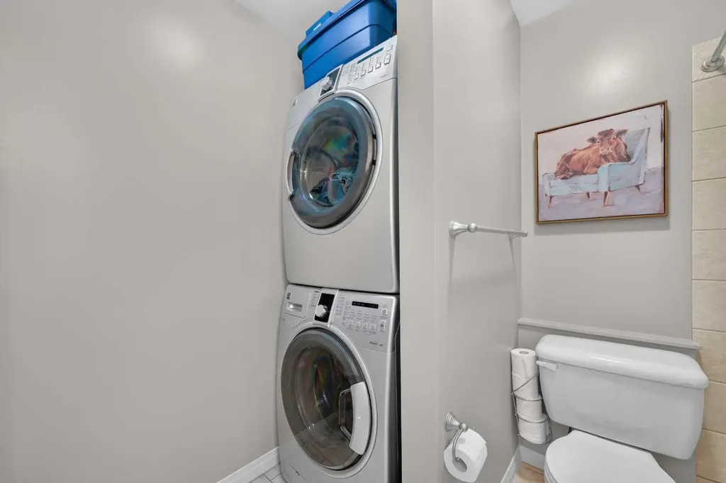 1507 Centre A Street NE Calgary AB T2E2Z8